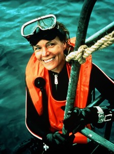 earle sylvia biologist dr marine ocean famous wildlife myhero work oceanographer project alice advocacy boating heroes scuba model girl biography