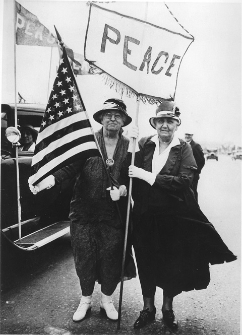 Jane Addams (1860 - 1935)