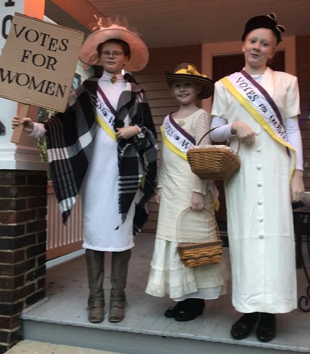 Suffragettes - Votes for Women!